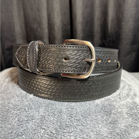 Gingerich Other - Men's Black Textured Leather Belt